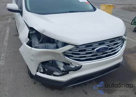 2019 Ford Edge Titanium z USA, uszkodzony, nr VIN 2FMPK4K90KBC33837